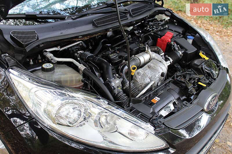 Хетчбек Ford Fiesta 2010 в Луцьку фото 47 Хетчбек Ford Fiesta 2010 в Луцьку