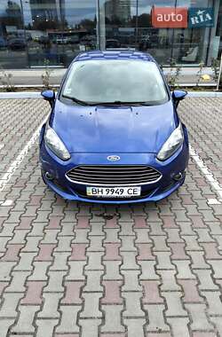 Хэтчбек Ford Fiesta 2014 в 