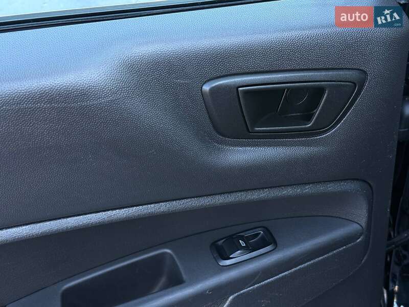 Хетчбек Ford Fiesta 2018 в Рівному