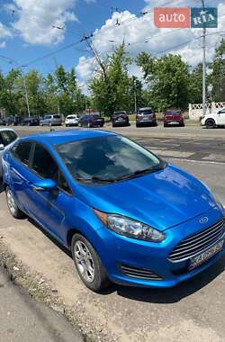 Седан Ford Fiesta 2014 в Киеве