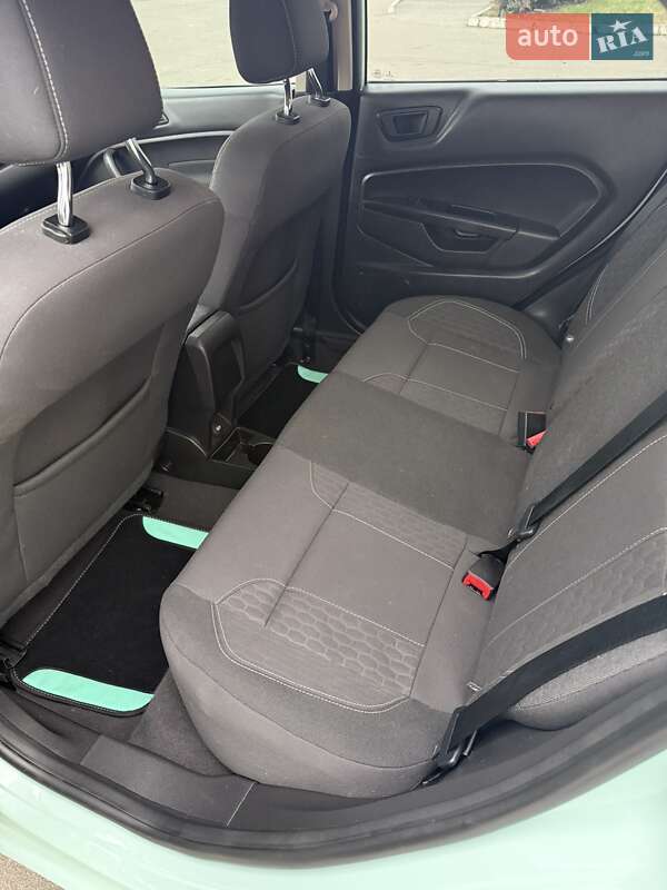 Седан Ford Fiesta 2017 в Києві фото 11 Седан Ford Fiesta 2017 в Києві