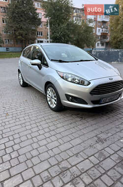 Хетчбек Ford Fiesta 2013 в  фото 18 Хетчбек Ford Fiesta 2013 в