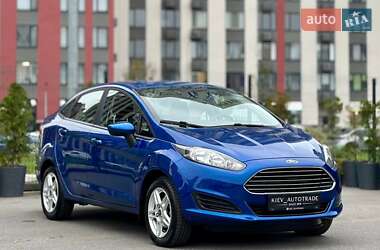 Седан Ford Fiesta 2018 в  фото 3 Седан Ford Fiesta 2018 в
