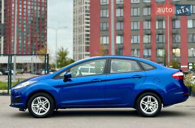 Седан Ford Fiesta 2018 в  фото 10 Седан Ford Fiesta 2018 в