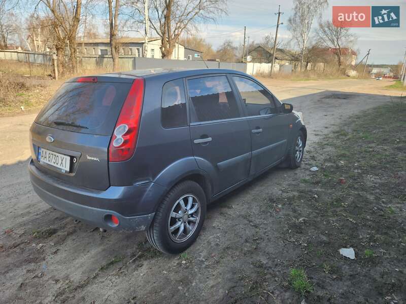 Хэтчбек Ford Fiesta 2007 в Чернигове