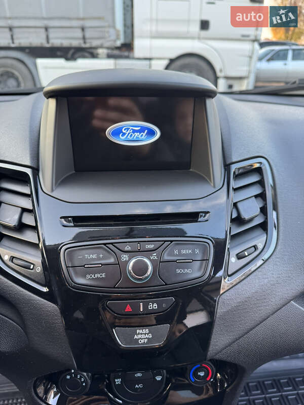 Хетчбек Ford Fiesta 2016 в Житомирі фото 14 Хетчбек Ford Fiesta 2016 в Житомирі