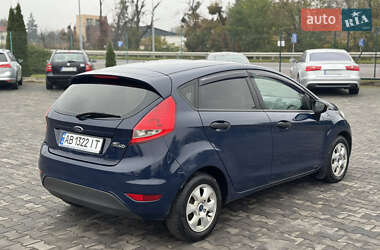 Хэтчбек Ford Fiesta 2012 в 