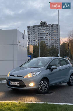 Хэтчбек Ford Fiesta 2009 в 