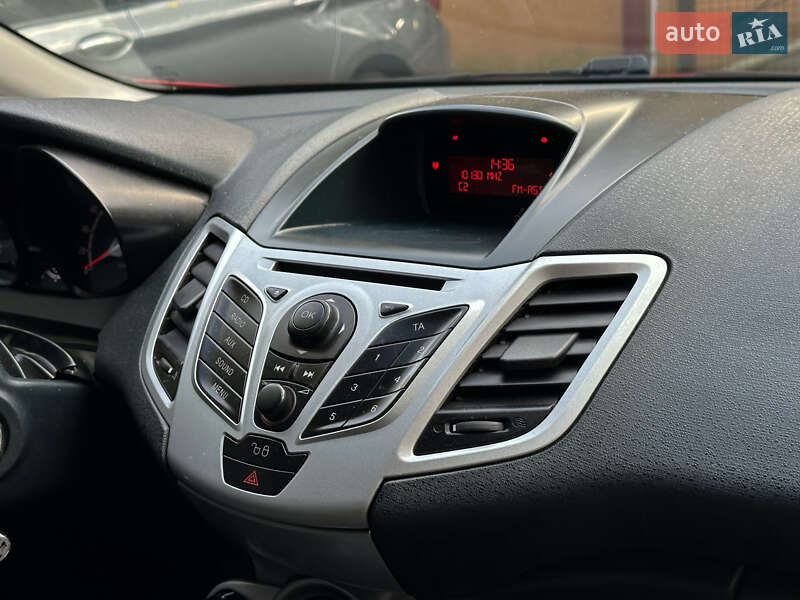 Хэтчбек Ford Fiesta 2011 в Львове фото 18 Хэтчбек Ford Fiesta 2011 в Львове