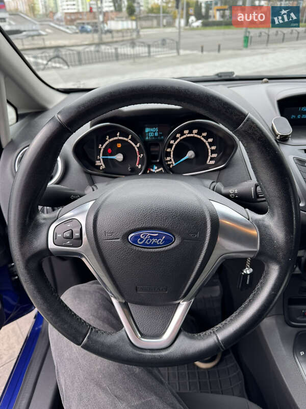 Хетчбек Ford Fiesta 2016 в Харкові