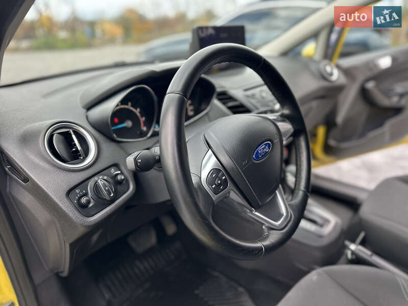 Хетчбек Ford Fiesta 2015 в Вінниці фото 38 Хетчбек Ford Fiesta 2015 в Вінниці