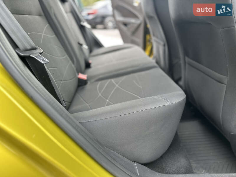 Хетчбек Ford Fiesta 2015 в Вінниці фото 48 Хетчбек Ford Fiesta 2015 в Вінниці