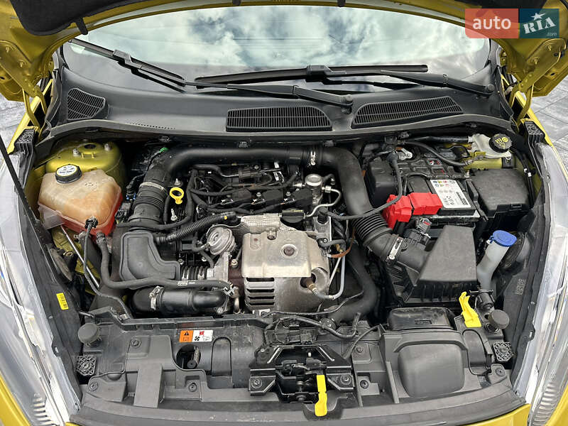 Хетчбек Ford Fiesta 2015 в Вінниці фото 57 Хетчбек Ford Fiesta 2015 в Вінниці