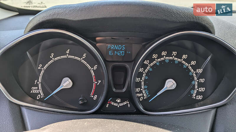 Седан Ford Fiesta 2015 в Києві фото 7 Седан Ford Fiesta 2015 в Києві