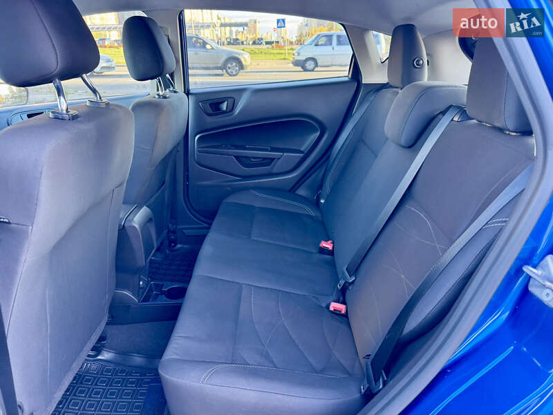 Хэтчбек Ford Fiesta 2018 в Киеве фото 18 Хэтчбек Ford Fiesta 2018 в Киеве
