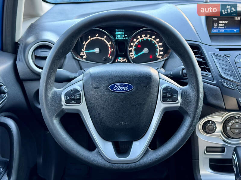 Хэтчбек Ford Fiesta 2018 в Киеве фото 31 Хэтчбек Ford Fiesta 2018 в Киеве
