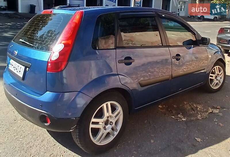 Хетчбек Ford Fiesta 2006 в Одесі фото 5 Хетчбек Ford Fiesta 2006 в Одесі