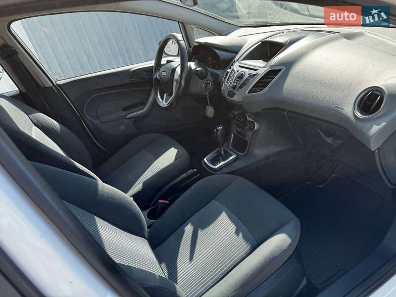 Хэтчбек Ford Fiesta 2011 в Днепре фото 13 Хэтчбек Ford Fiesta 2011 в Днепре