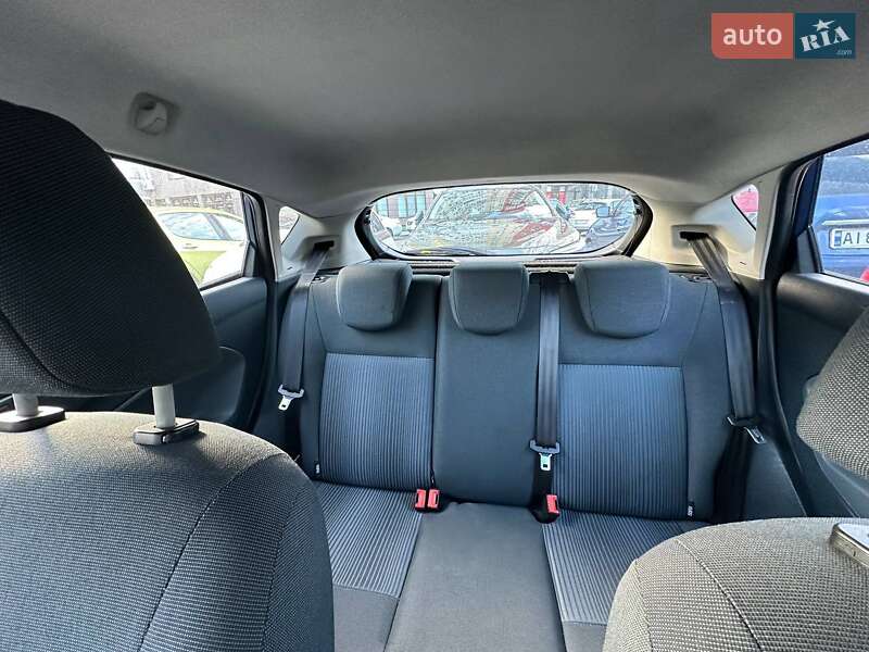 Хэтчбек Ford Fiesta 2011 в Киеве фото 11 Хэтчбек Ford Fiesta 2011 в Киеве
