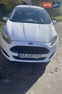 Хэтчбек Ford Fiesta 2016 в Киеве Хэтчбек Ford Fiesta 2016 в Киеве