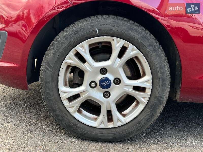 Седан Ford Fiesta 2016 в Виннице фото 10 Седан Ford Fiesta 2016 в Виннице