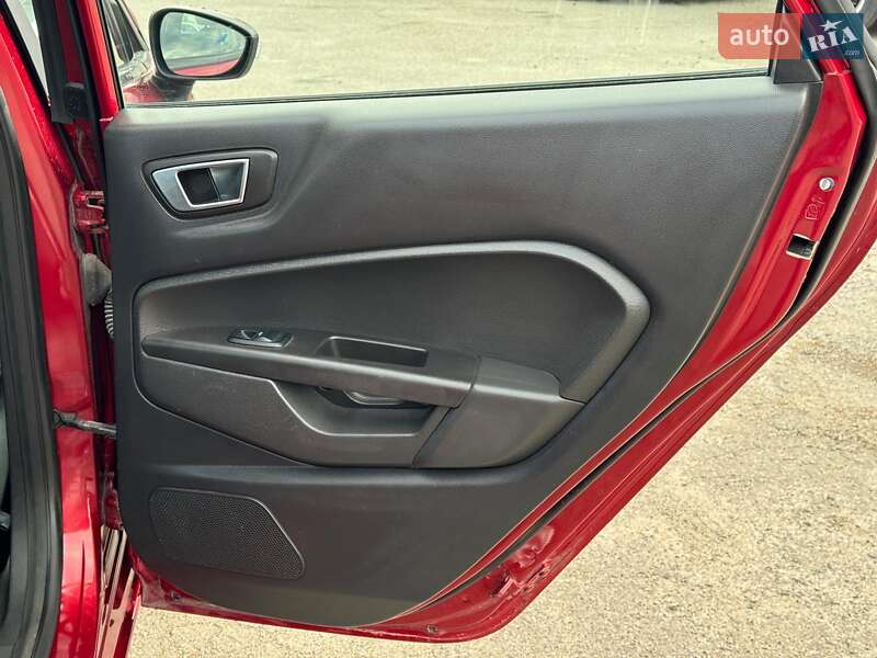 Седан Ford Fiesta 2016 в Виннице фото 21 Седан Ford Fiesta 2016 в Виннице