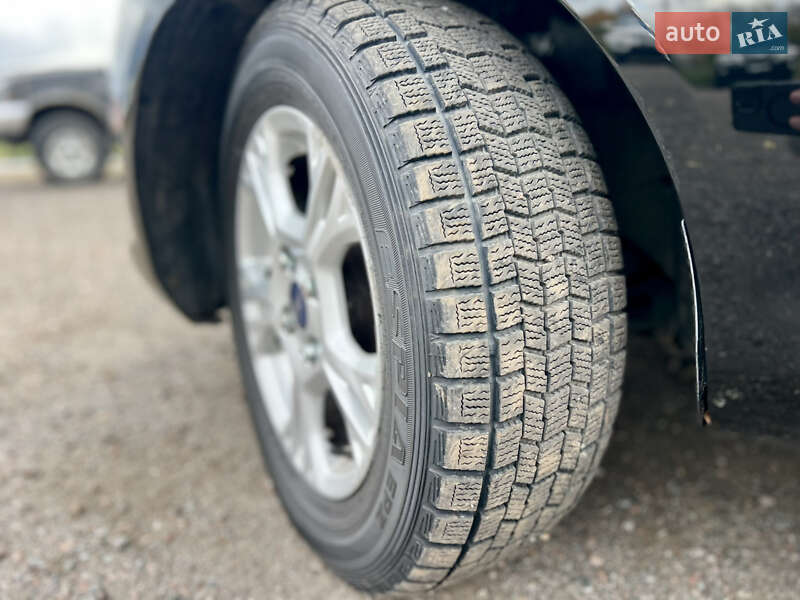 Седан Ford Fiesta 2016 в Києві фото 42 Седан Ford Fiesta 2016 в Києві