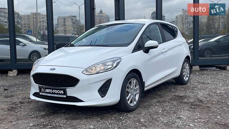 Хэтчбек Ford Fiesta 2018 в Киеве