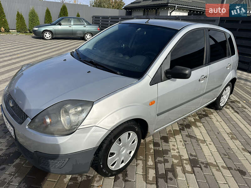 Хэтчбек Ford Fiesta 2007 в Борисполе фото 3 Хэтчбек Ford Fiesta 2007 в Борисполе