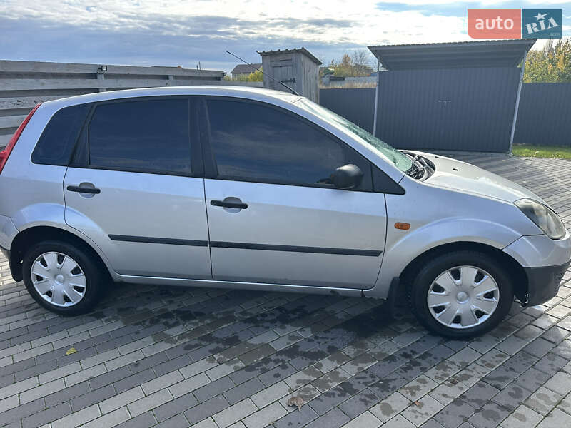 Хэтчбек Ford Fiesta 2007 в Борисполе фото 8 Хэтчбек Ford Fiesta 2007 в Борисполе