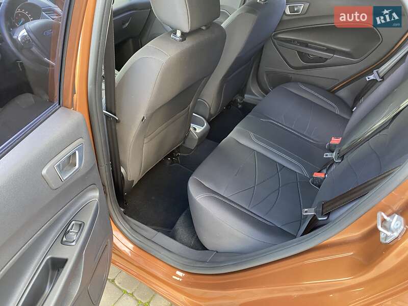 Хэтчбек Ford Fiesta 2015 в Ровно фото 11 Хэтчбек Ford Fiesta 2015 в Ровно