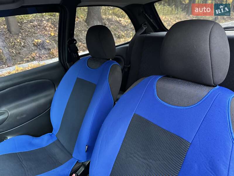 Хетчбек Ford Fiesta 2001 в Львові