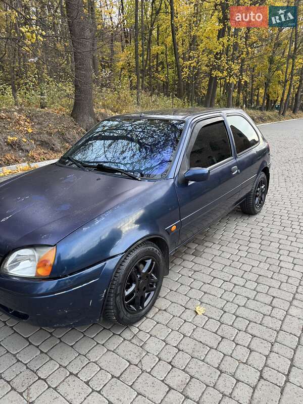 Хетчбек Ford Fiesta 2001 в Львові