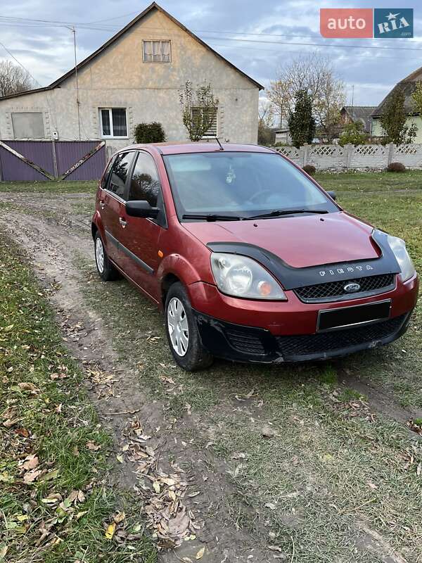 Хэтчбек Ford Fiesta 2008 в Лановцах
