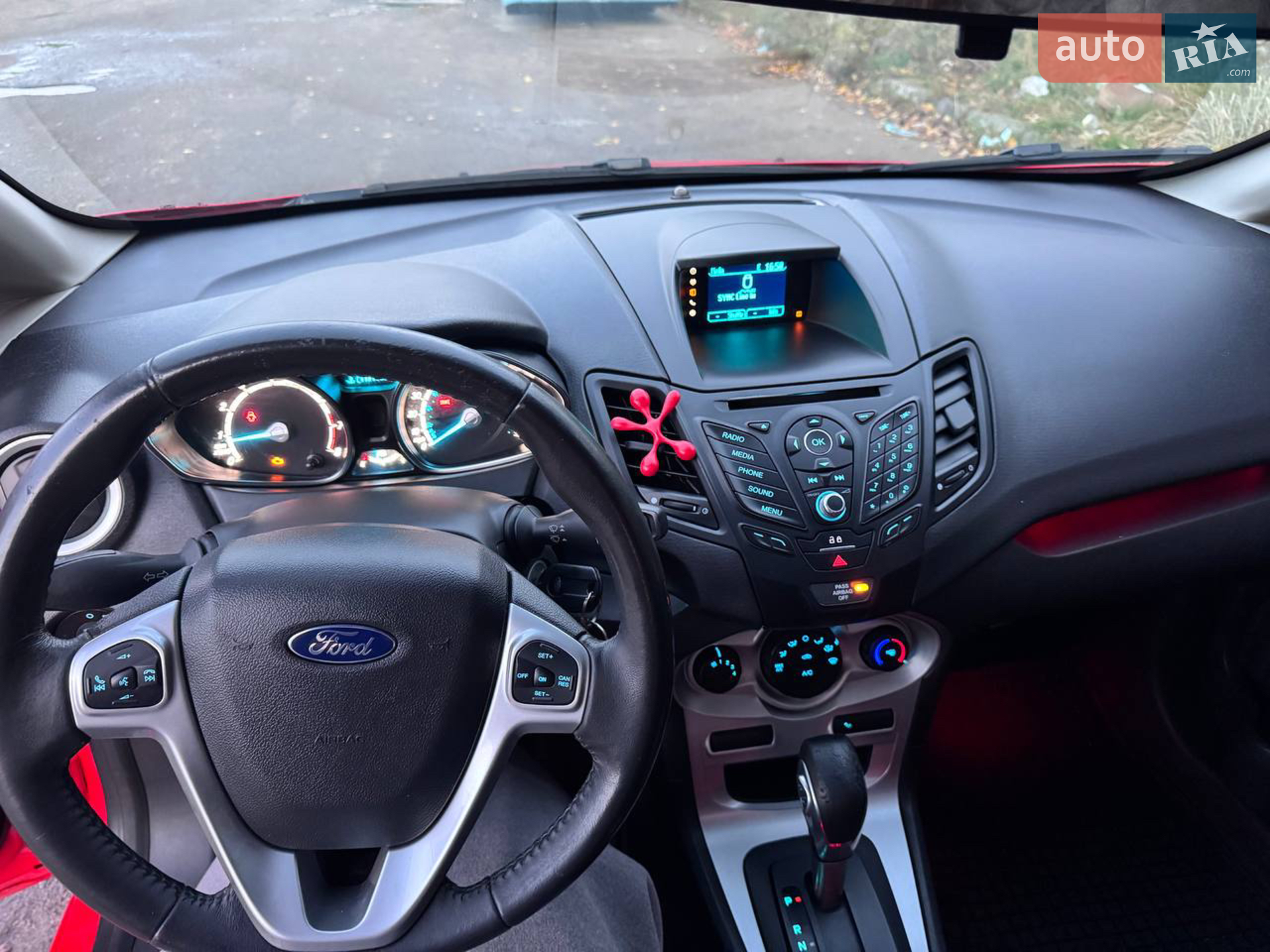 2015 Ford Fiesta - мініатюра 10