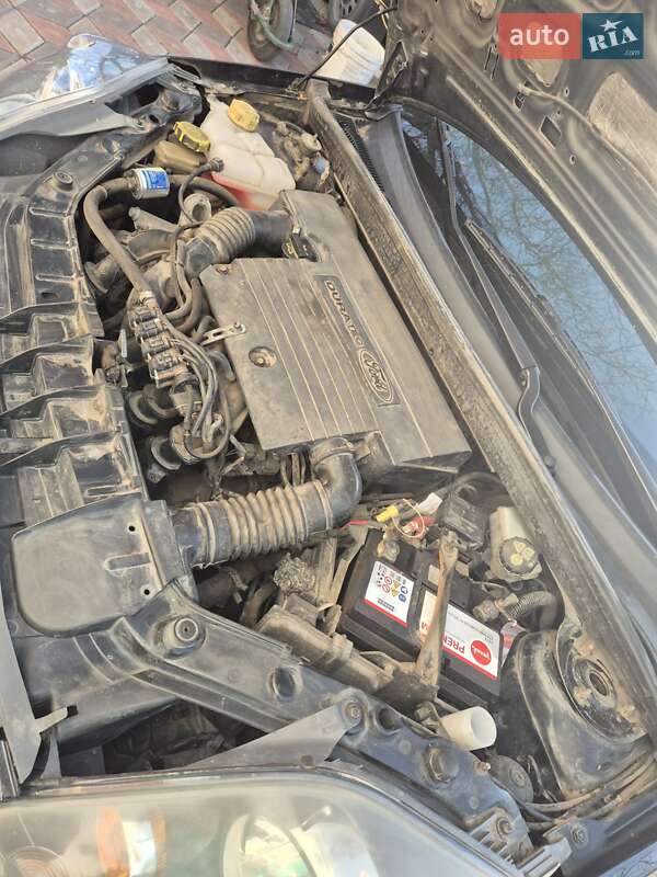 Хетчбек Ford Fiesta 2008 в Чернівцях фото 10 Хетчбек Ford Fiesta 2008 в Чернівцях