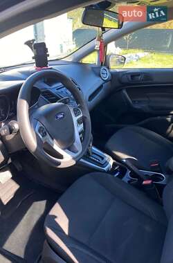 Седан Ford Fiesta 2018 в Івано-Франківську