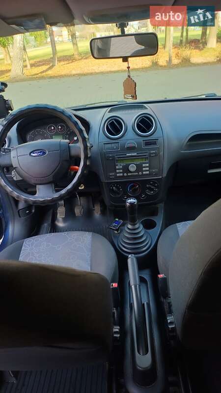 Хетчбек Ford Fiesta 2006 в Судовій Вишні фото 2 Хетчбек Ford Fiesta 2006 в Судовій Вишні