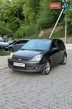 Хэтчбек Ford Fiesta 2007 в Киеве