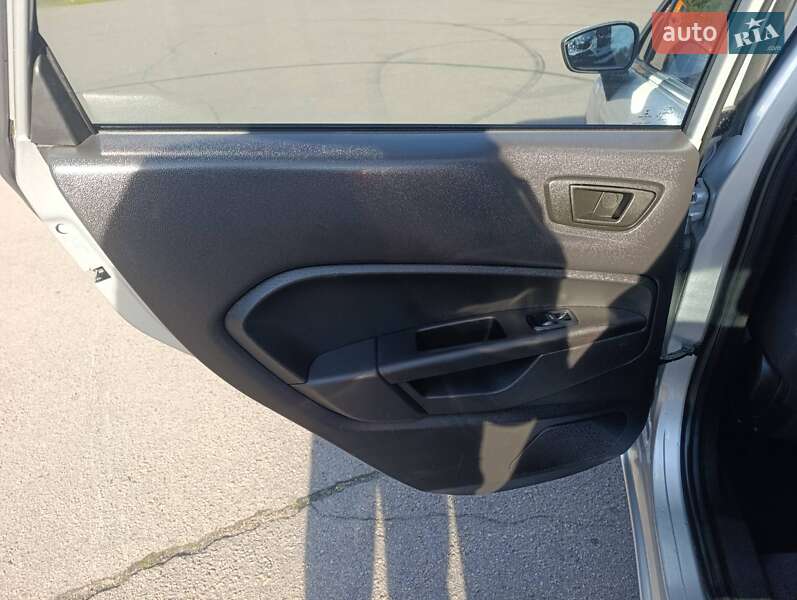 Хэтчбек Ford Fiesta 2018 в Ровно