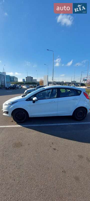 Хетчбек Ford Fiesta 2017 в Броварах