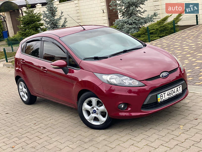 Хэтчбек Ford Fiesta 2011 в Одессе фото Хэтчбек Ford Fiesta 2011 в Одессе