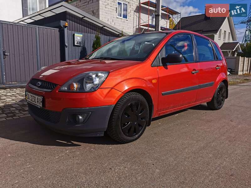 Хэтчбек Ford Fiesta 2008 в Киеве фото Хэтчбек Ford Fiesta 2008 в Киеве
