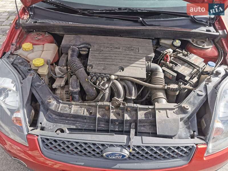 Хэтчбек Ford Fiesta 2008 в Киеве фото 13 Хэтчбек Ford Fiesta 2008 в Киеве