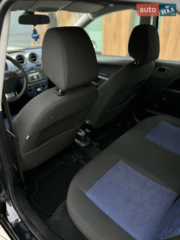 Хетчбек Ford Fiesta 2008 в Луцьку фото 48 Хетчбек Ford Fiesta 2008 в Луцьку