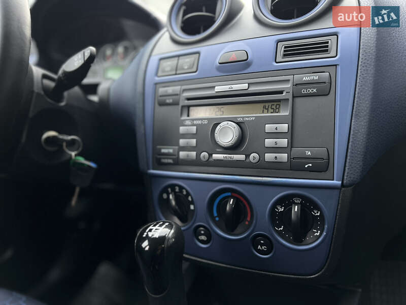 Хетчбек Ford Fiesta 2008 в Луцьку фото 59 Хетчбек Ford Fiesta 2008 в Луцьку