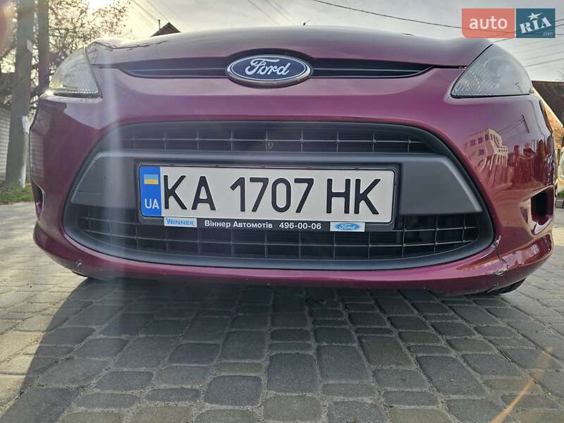 Хетчбек Ford Fiesta 2010 в Києві фото 3 Хетчбек Ford Fiesta 2010 в Києві