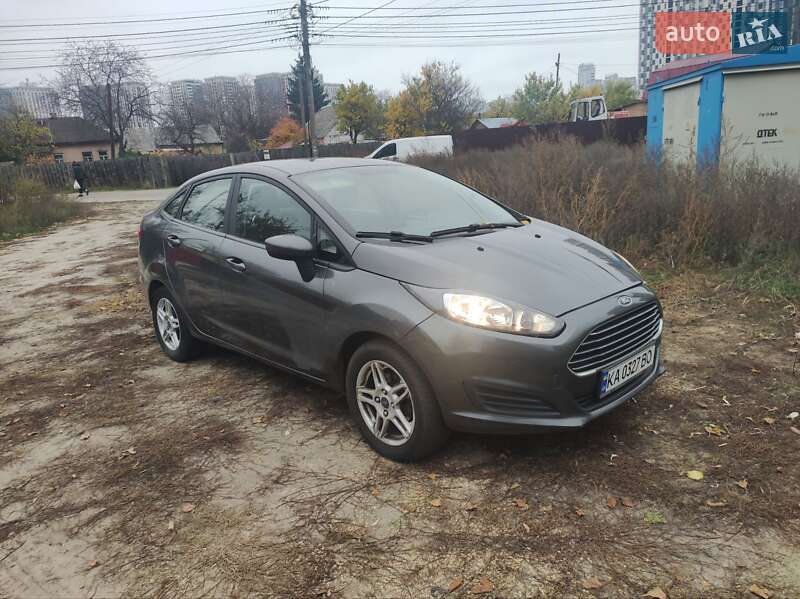 Седан Ford Fiesta 2018 в Киеве фото 6 Седан Ford Fiesta 2018 в Киеве