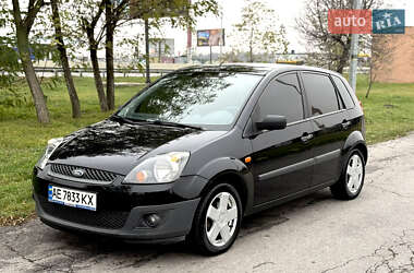 Хэтчбек Ford Fiesta 2008 в Киеве