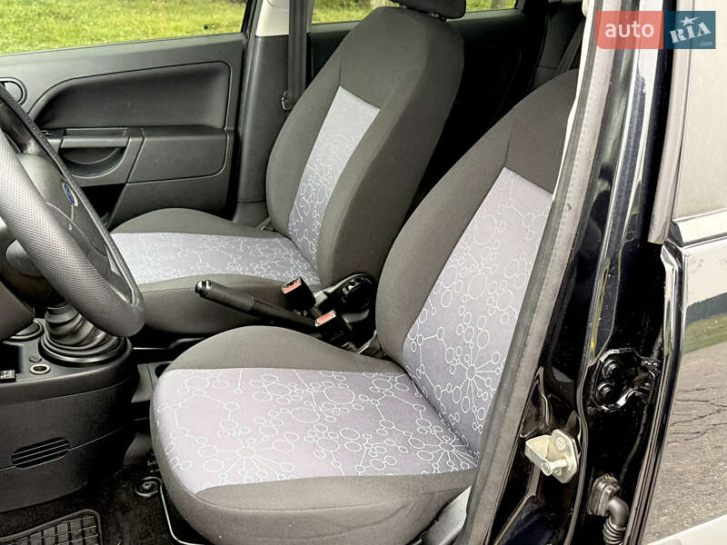 Хэтчбек Ford Fiesta 2008 в Киеве фото 19 Хэтчбек Ford Fiesta 2008 в Киеве